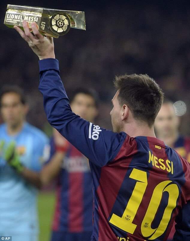 champ_ian's tweet photo. 6 YEARS AGO TODAY, Lionel Messi received the holy grail. An award we will never see given to another player in our lifetime. #OTD https://t.co/qvt1P9ldau