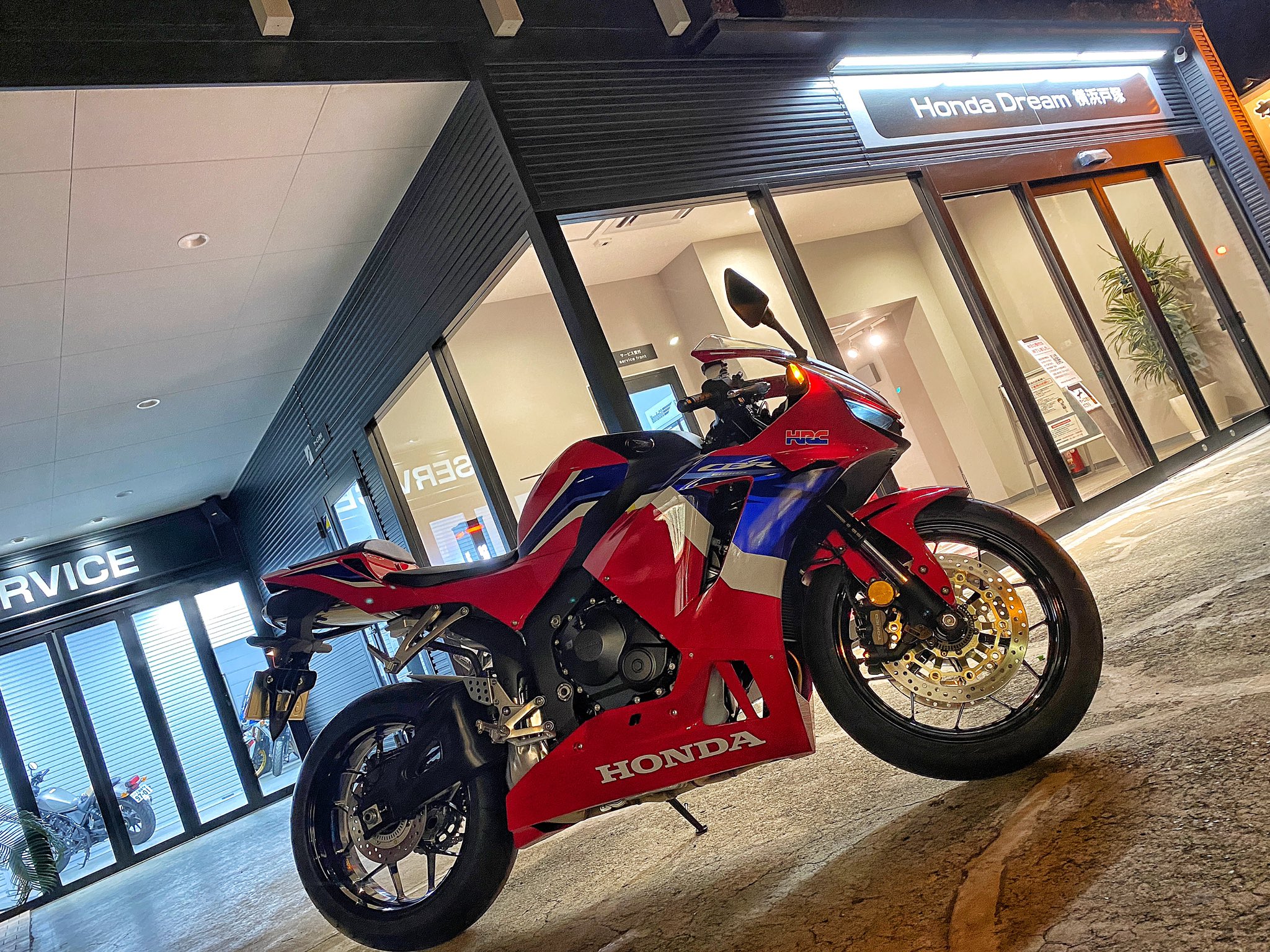ホンダドリーム横浜戸塚 Cbr600rrの試乗車 レンタル車両のご用意できました ホンダドリーム横浜戸塚 ホンダドリーム新横 ご予約制となってますので 両店舗までお問い合わせください Honda Hondadream ホンダドリーム横浜戸塚 Cbr Cbr600rr