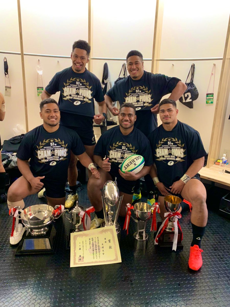 pelimoalajr's tweet photo. 日本一
History TENRI ⚫️⚪️
Glory to the man above ✝️🙏🏽
日本に来てから初めてこんな嬉しい気持ちになりました
支えてくれた先輩方やファンの皆さんの応援のおかげで日本一になることができました🥇
これからも天理の応援よろしくお願いします📣
#一手一つ🖤
#malosisu🙏🏽
#champ🏆🥇 https://t.co/ujeZ1NxN8B