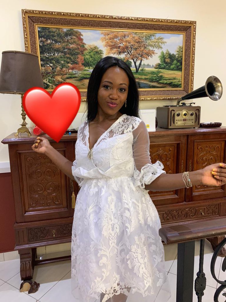 KeziaSanie's tweet photo. Heavy on the Thank You God🙏🏽 https://t.co/JM1L29ylHg