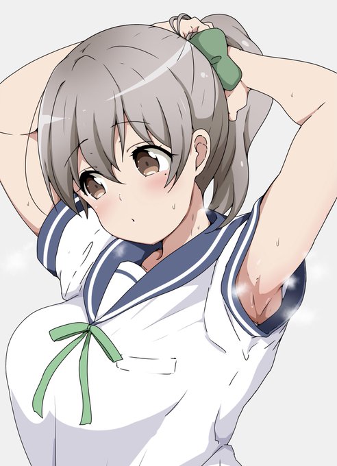 袖口から見える腋って良いよね 