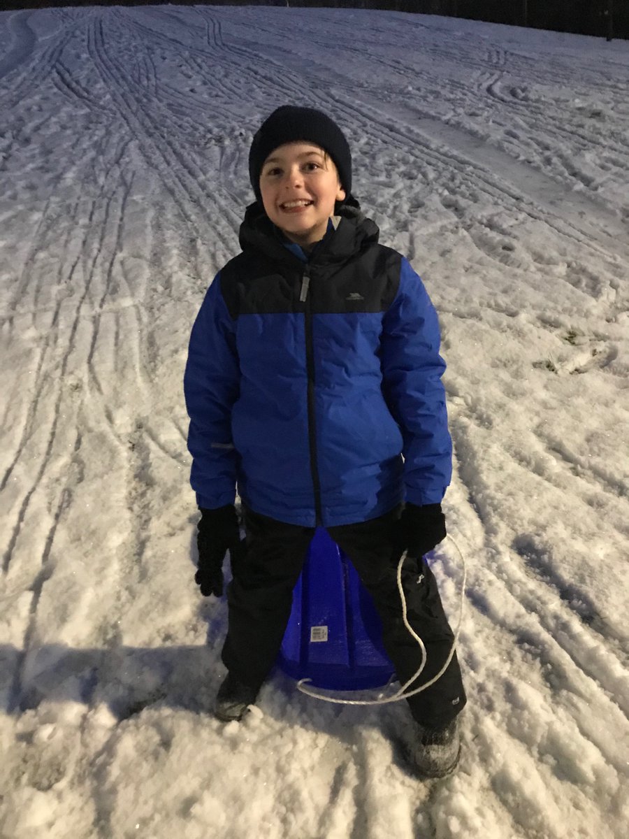 karencullis80's tweet photo. @StFillansPS Matthew having fun in the snow ❄️❄️ https://t.co/hT6dFXHfqd