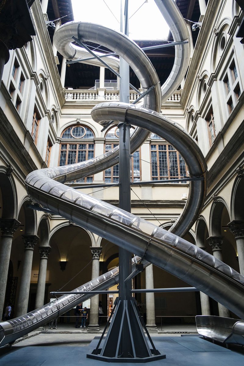 EProlovich's tweet image. #CollezionePrada @palazzostrozzi