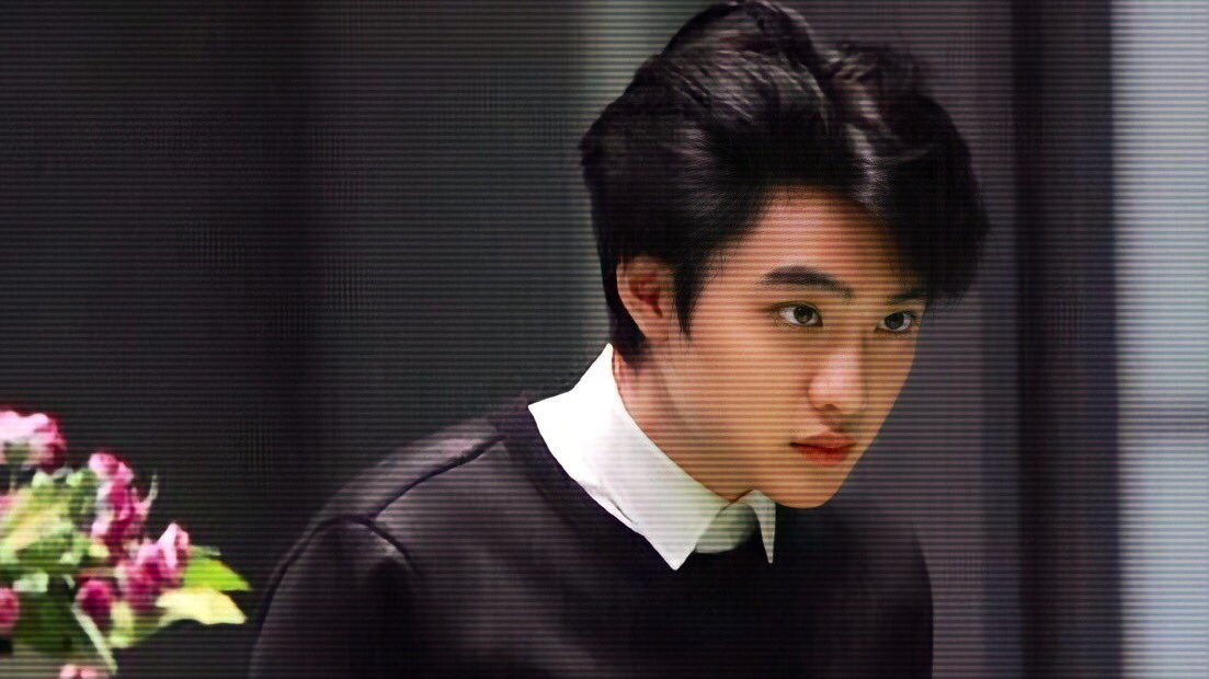 ZEXOFEED's tweet photo. January 12, 1993 doh kyungsoo 
&amp; zayn javadd malik were born ♡ https://t.co/g8q8Wt3GuS