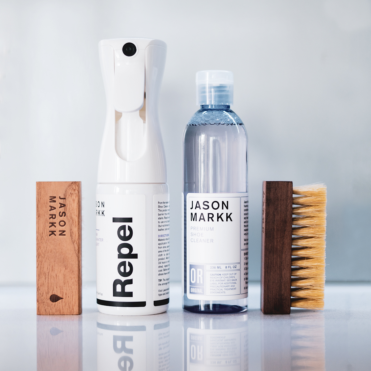 Footpatrol_ldn's tweet photo. Jason Markk Premium Cleaning . If like us, you've probably been walking a lot more around your local parks so it's probably time for a freshen up! Shop Jason Markk online, priced between £3 - £25. Shop now: https://t.co/FpiqNqmVOW #JasonMarkk #ShoeCleaner #ShoeCleaning #ShoeClean https://t.co/u4QXAsdlvj