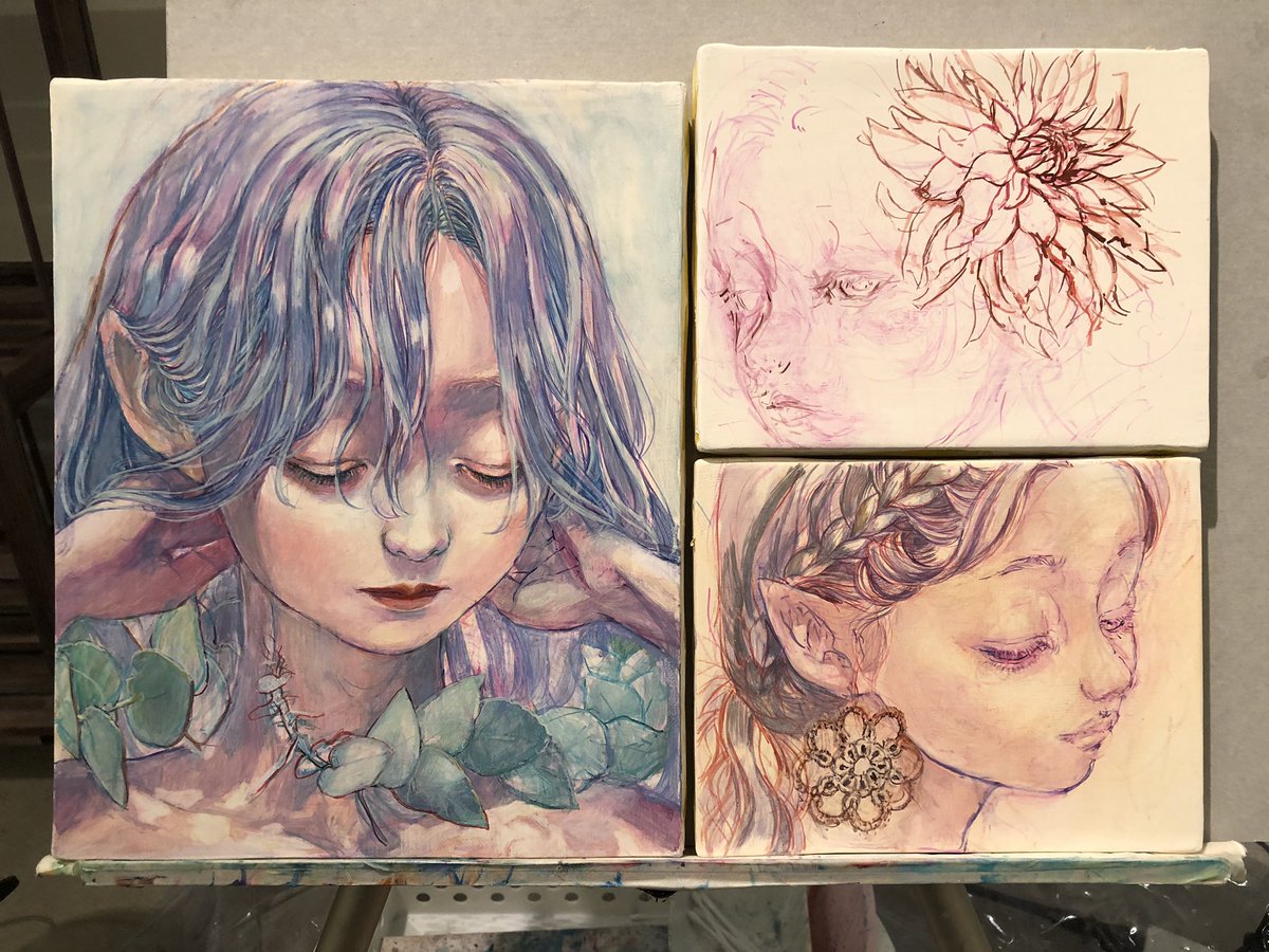 本日もCYM展開催してました♪公開制作も少ーしずつ進んでます。
頂いたお花🌸を描いたり、販売中のレースを描いたり。
明日12日はギャラリーチフリグリさん休廊です〜。13日からもお待ちしております!