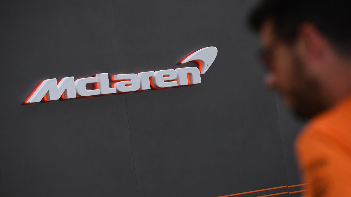 mclarenMGP's tweet photo. @CampeonatosMGP
#MGP1
👉Jomaba, impecable.🌟 P6 → P2
👉Feni, con mala fortuna.☠️P8 → P14
#MGP2
👉Kaiser, increíble remontada🧙♂️ P15 → P3
👉Álvaro, un toque acabo con todo🚫P19 → P14
Onto #BAHGP🔜 https://t.co/a35Q8MhutF