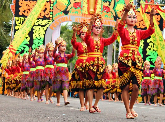 Maju Bersama #programfolback 
Follow semua promotor #3

@AngeliaDeLovina
@ArieAnastasia 
<a href="/Nadia25MP/">Dani Partin</a>
<a href="/wiwikherma/">Wiwik Hermawati</a> 
<a href="/Mata_Eja/">Baca Eja</a> 
<a href="/Ronggolawe02/">𝓡𝓸𝓷𝓰𝓰𝓸𝓵𝓪𝔀𝓮</a>
<a href="/Lerry28/">Lerry Reinato</a> 
<a href="/Putri_Sulita/">Putri Sulita™ || 🇮🇩</a> 
<a href="/SwaIrene/">reni</a> 
<a href="/OskarTalibu/">Oskar talibu</a>
<a href="/zacky210578/">Zacky</a>
<a href="/SmileGarudaku/">Garudaku 🇮🇩</a>
@trieanay
<a href="/mbahsuro03/">Amanto</a>
<a href="/NelsonGultom/">Nelson Gultom</a>
<a href="/ndanet10/">Ndandet10</a>

🇲🇨🇲🇨🇲🇨🇲🇨🇲🇨