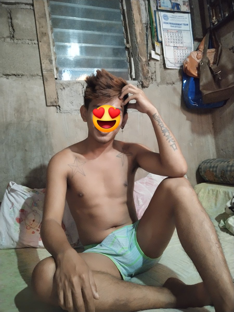 EdgerCavite101's tweet photo. Bored 😭 Hanap muna ng maluluhuran ... https://t.co/oFnBPQD2uu