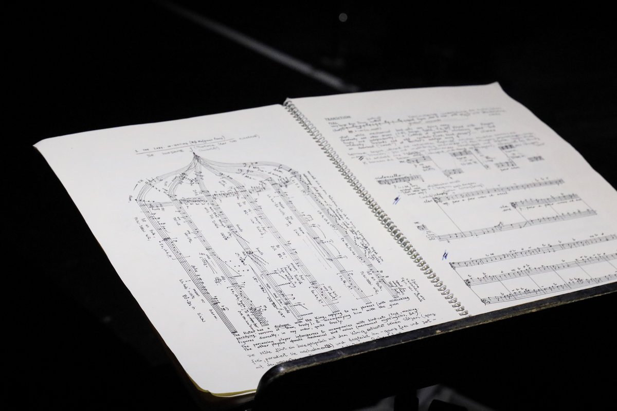 bay_staatsoper's tweet photo. Reminder: Tonight, we will be broadcasting our MONTAGSSTÜCK IX: EIGHT SONGS FOR A MAD KING live and free of charge on https://t.co/Onm8802Yyy Holger Falk will interpret the monodrama by Peter Maxwell Davies. 
Tune in at 8.15 pm (CET). #BSOmontagsstücke #mucKultur https://t.co/OAlXWjxdB0