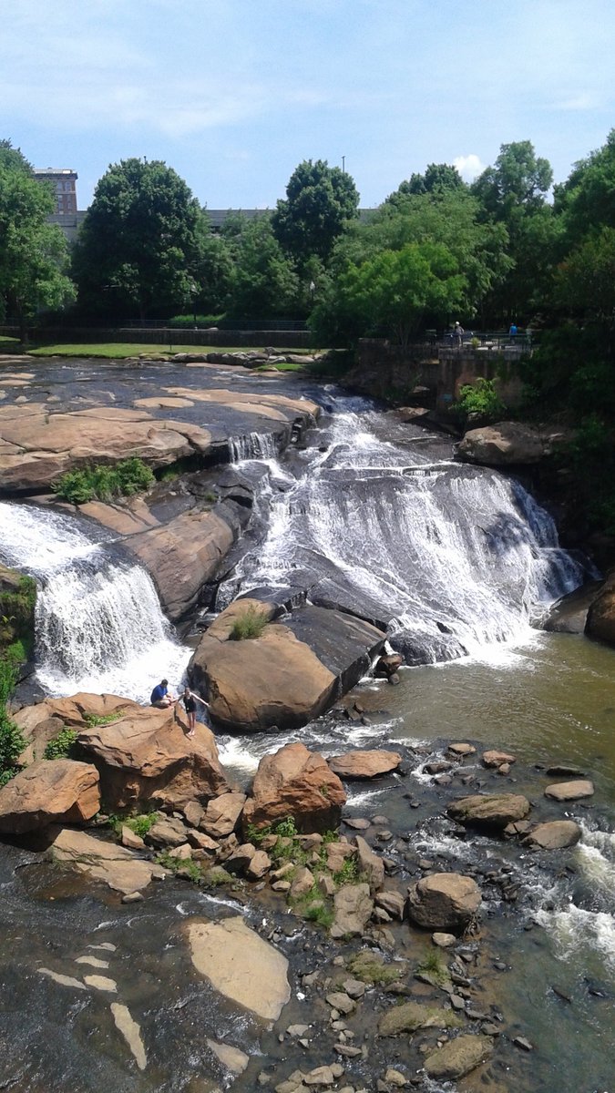 BeckyCroft14's tweet photo. @heatherpeace Calming waters in NC https://t.co/Lp9NwZb4uD