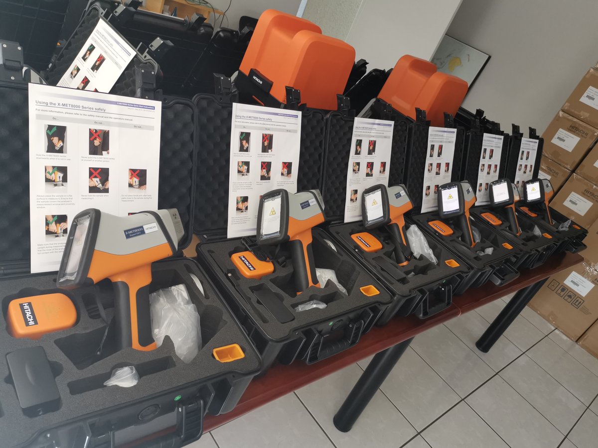 im_mining's tweet photo. Hitachi High-Tech’s handheld XRF X-MET8000 Geo Expert analysers are to help Tanzanian Mining Commission officials ensure correct analysis of minerals for value determination before they are exported | https://t.co/aODzsYLpXj @hitachihtas #XRFanalysis #TanzaniaMiningCommission https://t.co/EM1wlERGlf