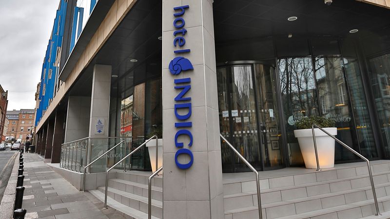 📣 𝗢𝗣𝗘𝗡𝗜𝗡𝗚 𝗨𝗣𝗗𝗔𝗧𝗘 📣 
In line with current government guidelines, we will be #open for work-related travel and some government approved exceptions to support the stay at home guidance. 💼👷🏡 
#HotelIndigo #Newcastle