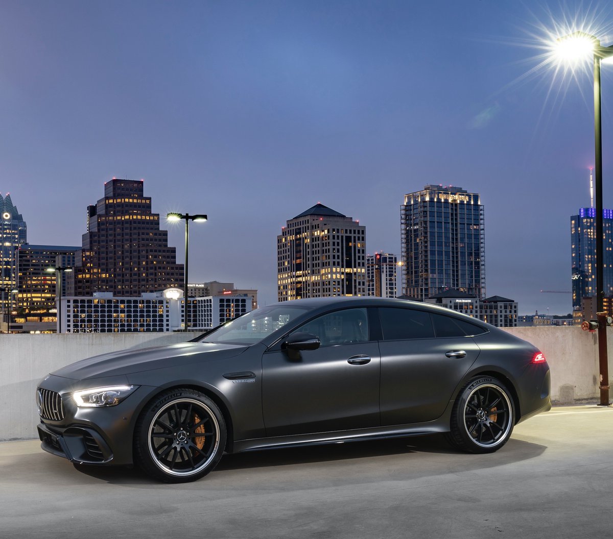 Mercedes Benz Kraftstoffverbrauch Kombiniert 12 5 L 100 Km Co Emissionen Kombiniert 286 G Km T Co S95yknytgo Mercedes Amg Gt 63 S 4matic 4 Turer Coupe A Class Of Its Own The Mercedesamg Gt 4 Door Mercedes Benz Kraftstoffverbrauch Kombiniert 12 5 L 100 Km Co Emissionen Kombiniert 286 G Km T Co S95yknytgo Mercedes Amg Gt 63 S 4matic 4 Turer Coupe A Class Of Its Own The Mercedesamg Gt 4 Door