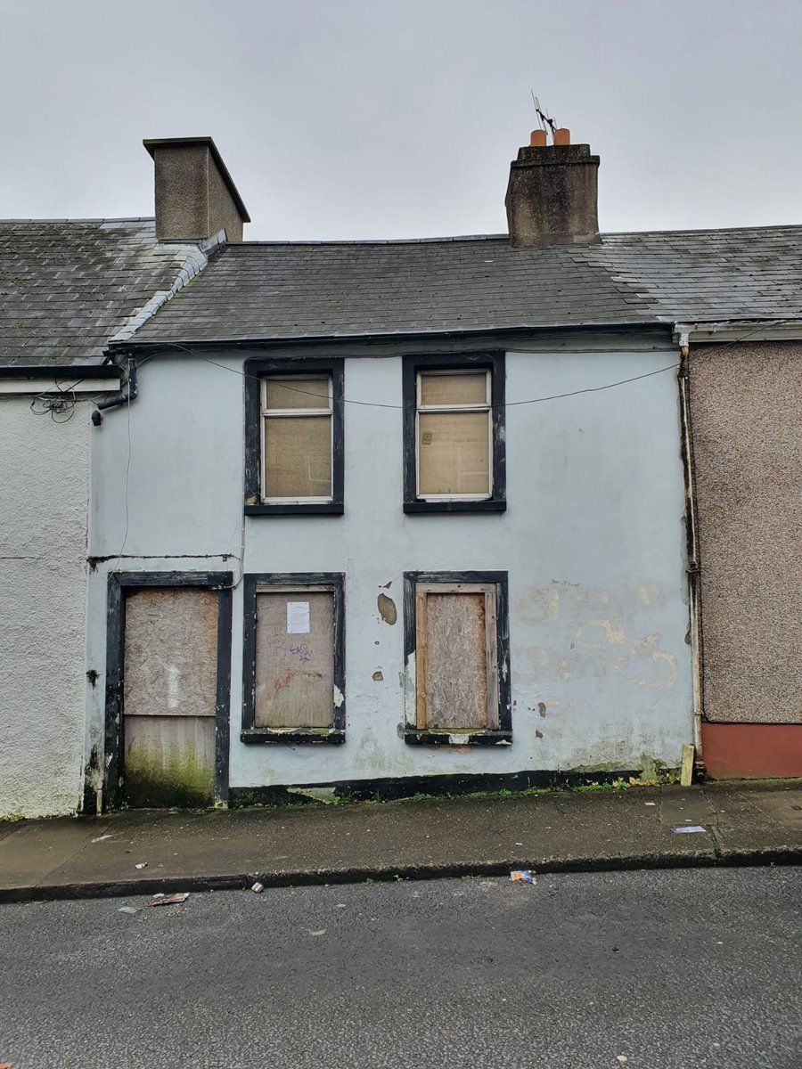 another property on the derelict list in Cork citythis one has been empty for a long time, however planning is underway so it becomes someones home again soonNo.247  #Wellbeing  #HousingForAll  #Respect  #Regeneration