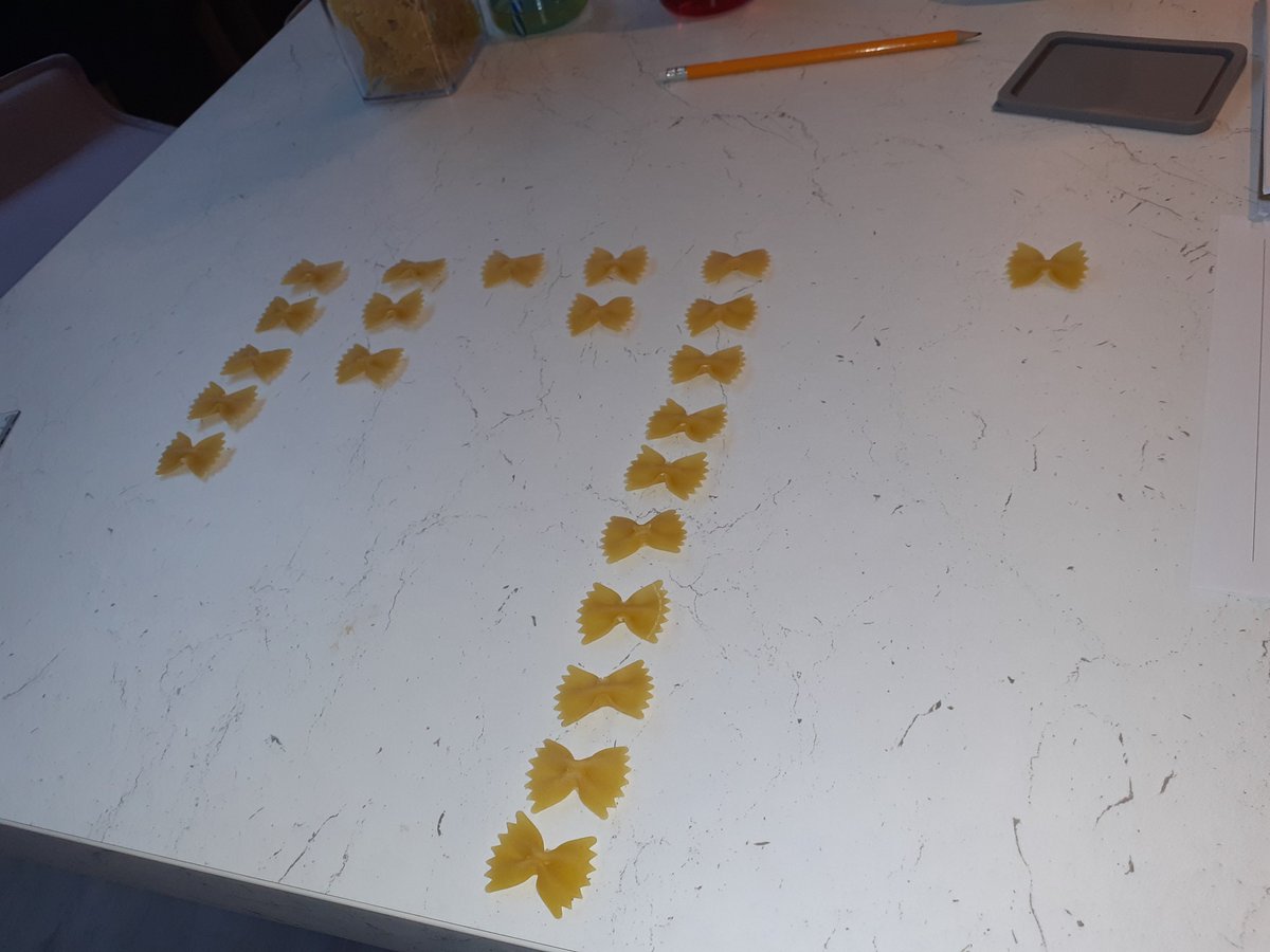 Mrs L Cook tweet media