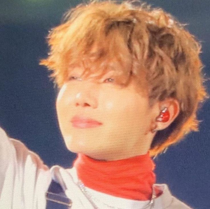 [End of thread] in closing, hoseok is the most sweetest, kindest, precious and cheerful person!! This big ball of sunshine deserves the world and much more 