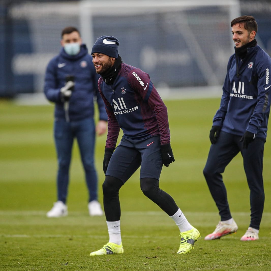 merrybetsports's tweet photo. Brazilian superstar, #Neymar is back! 🔥

A huge boost for Mauricio Pochettino &amp; #PSG. https://t.co/gGppXL5BrC