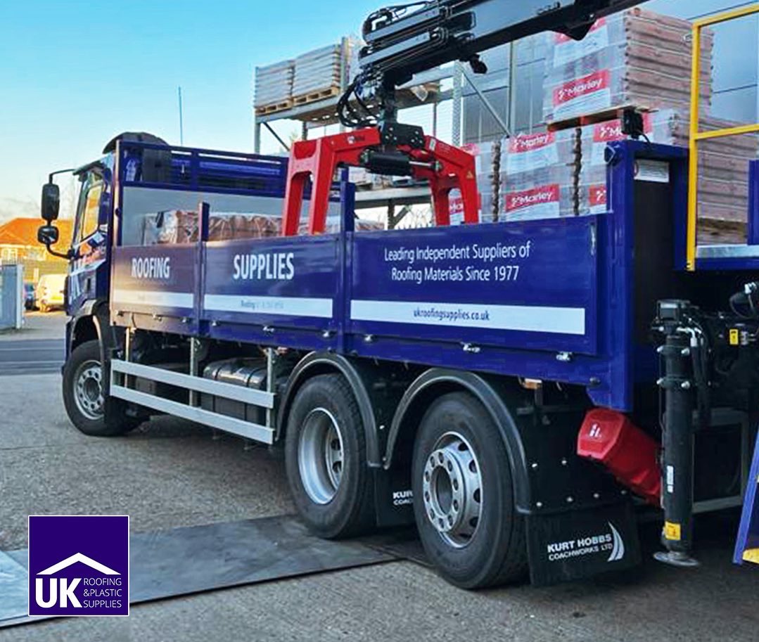 Introducing the newest addition to our fleet! We are constantly expanding to provide you with the best possible service. #UKRoofing #Lorry