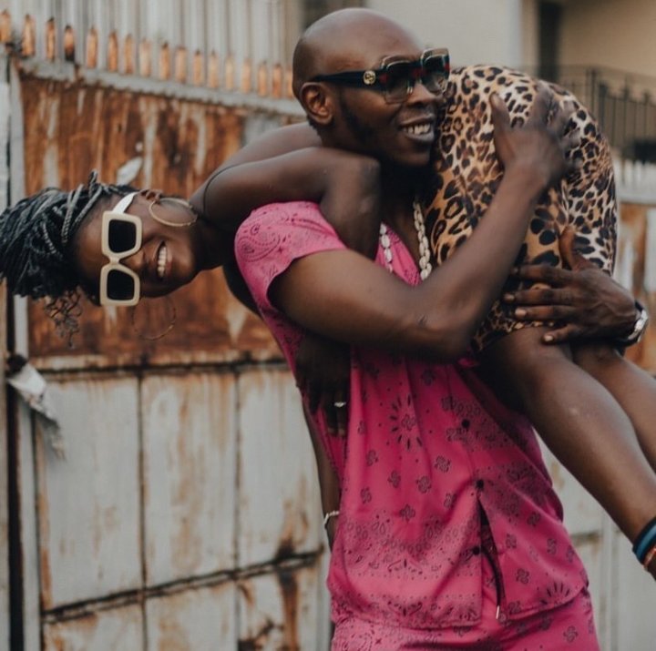 Seun Kuti writes some heartwarming messages as he turns 38..

Happy Birthday the Legend, Fela Kuti\s Son...    
