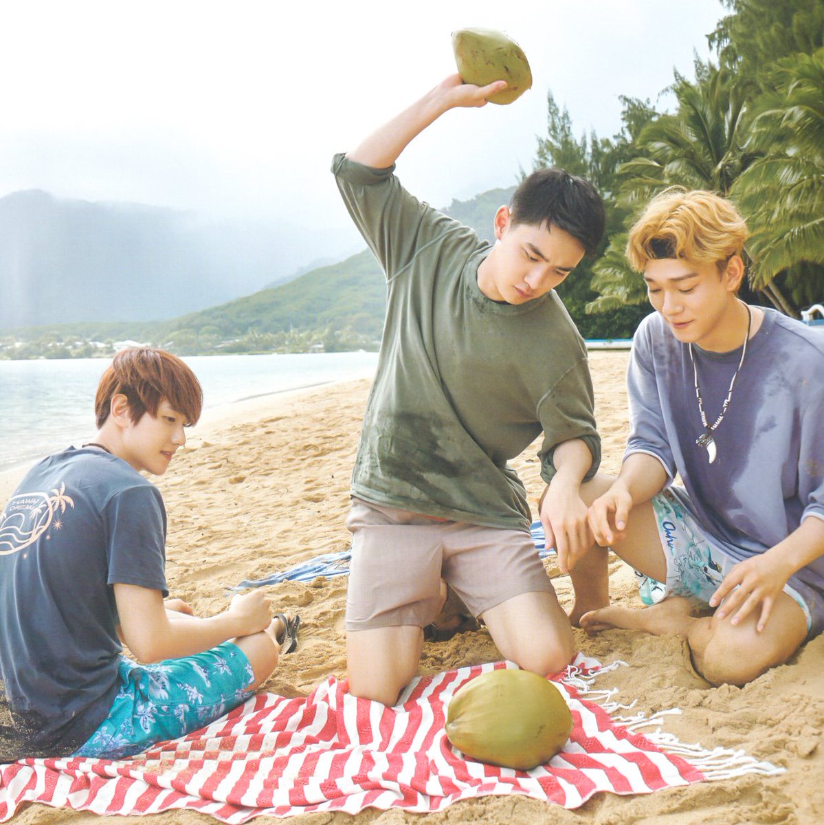 BC92_hour's tweet image. HAPPY BIRTHDAY D.O. (KYUNGSOO) 🎂🐧 

#해피됴데이
#경수야_생일축하해
#OurPrideKyungsooDay
#DYODAY2021