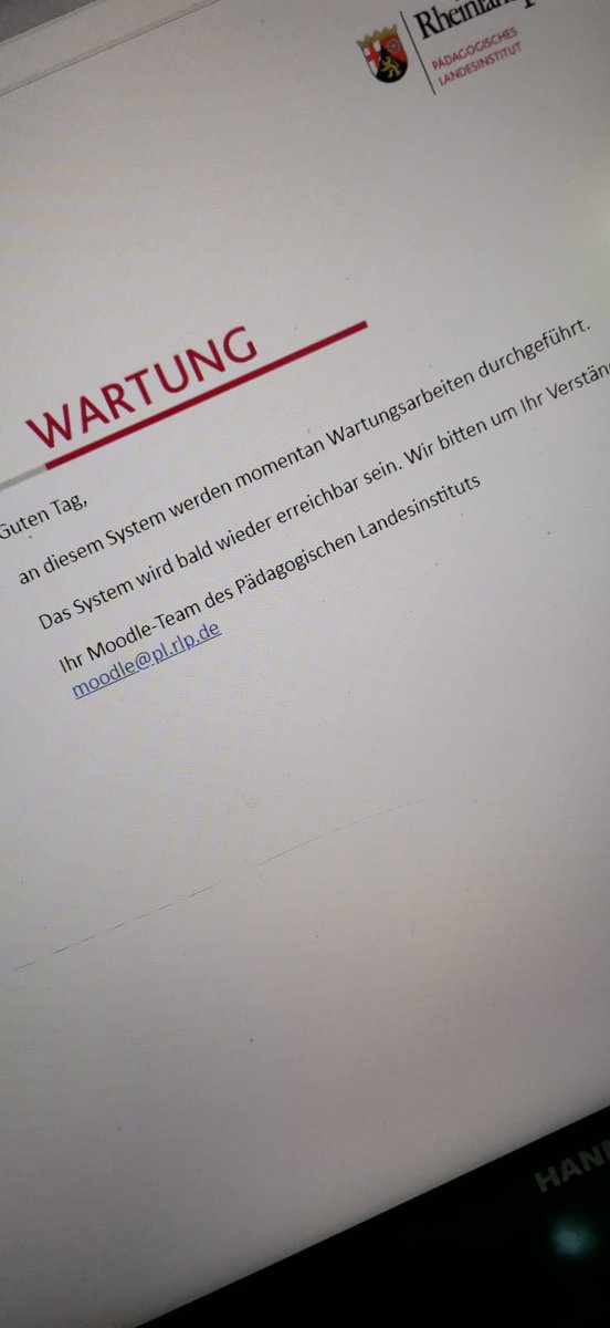 Spaethie's tweet photo. Papa von zwei Kindern, die diesen Screenshot während ihrer "Onlinestunde" zur normalen Schulzeit gemacht haben. Armes Deutschland! #Bildung https://t.co/OdQpieQUnA