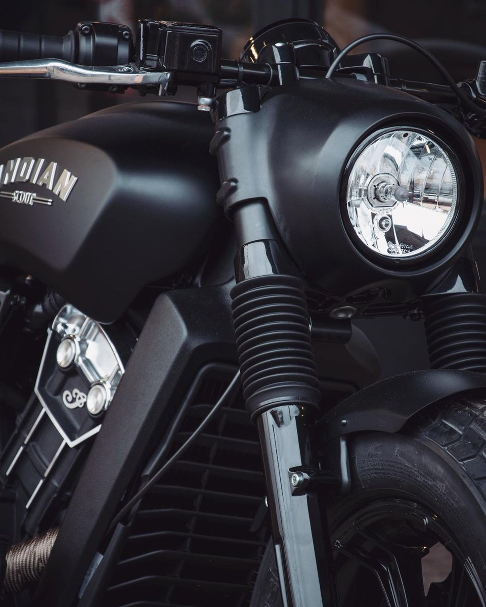 indianmotocycle's tweet photo. A custom #ScoutBobber from France's #TankMachine.
Photos by IG: tank_machine
#indianmotorcycle https://t.co/MnYhCeFWd8