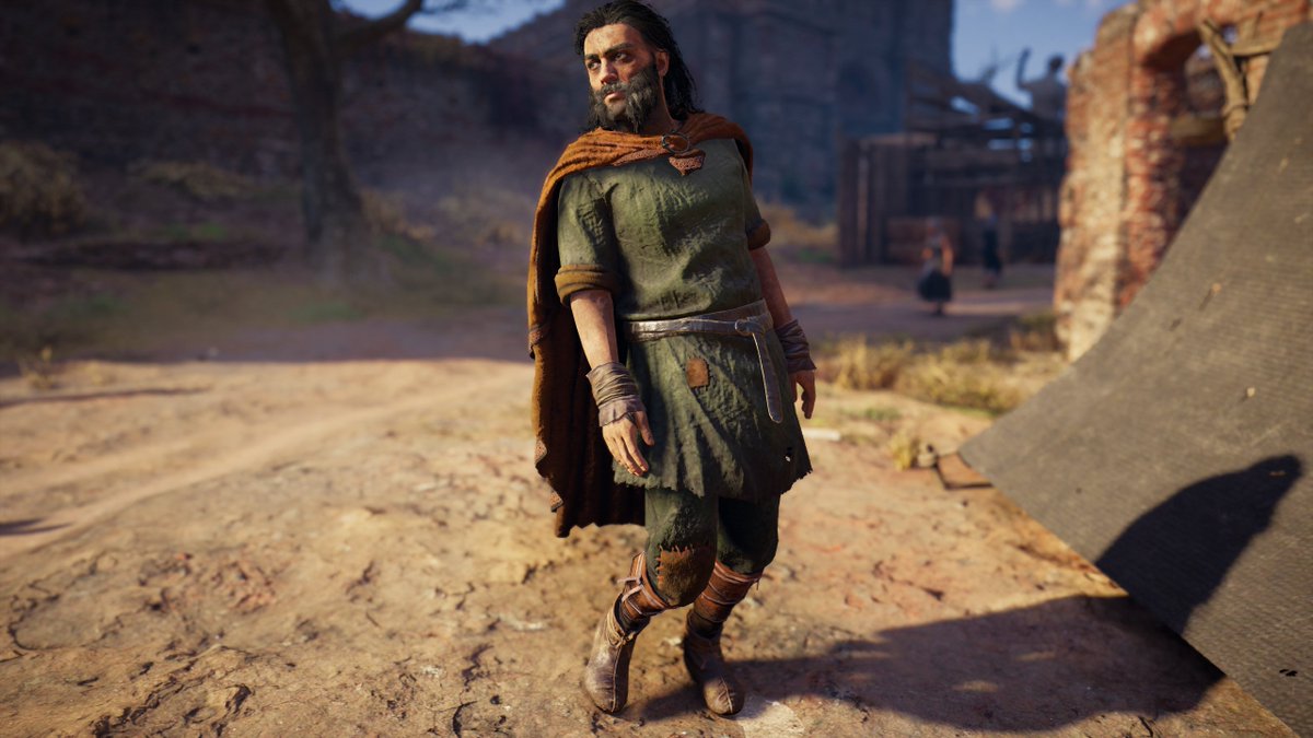 Many Lundeners also go bare-foot, which is a bit of a cliché. Even poor people would have shoes by then. Not all, but very likely a good percentage.Fabrics are very precious in the 9th century though, so patched-up outfits are a common thing, and that they nailed.