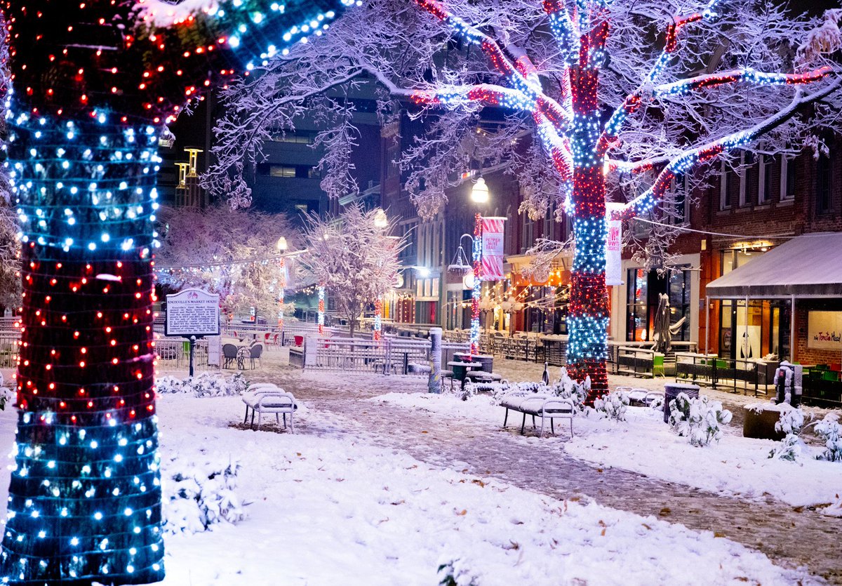 Downtown Knoxville (@downtownknox) on Twitter photo Gorgeous #DowntownKnox snow pictures from <a href="/Vol_Hoops/">Tennessee Basketball</a> very own #YvesPons (pons_cam on IG)! He's a man of many talents! πππ Gorgeous #DowntownKnox snow pictures from <a href="/Vol_Hoops/">Tennessee Basketball</a> very own #YvesPons (pons_cam on IG)! He's a man of many talents! πππ