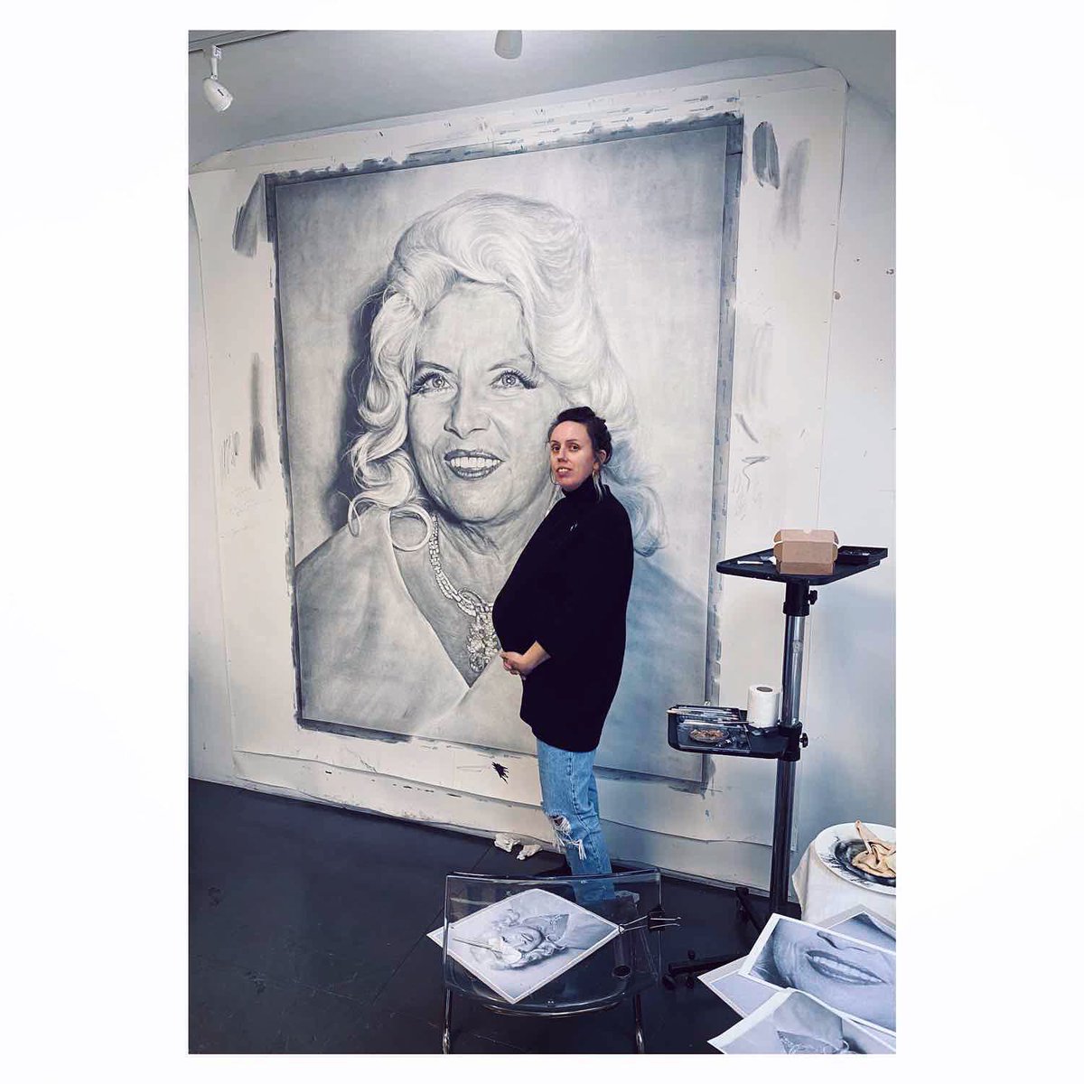 ninamaefowler's tweet photo. Just HAD to produce this gigantic Mae West before our own tiny one comes along 🖤 :::: https://t.co/uwWCWsCM7H