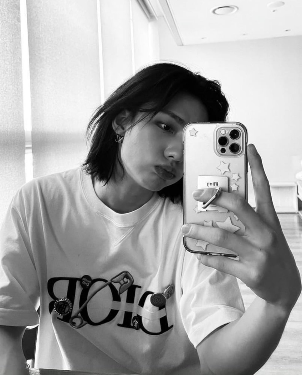 black n white filter !!