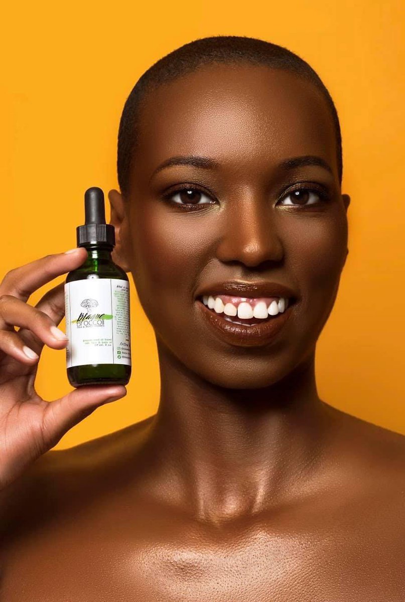 themelodyeffect's tweet photo. @blaquebroccolii products have been proven to seal in moisture, brighten the complexion, boost hair growth and add glow. 

Check out our Brightening Oatmeal Tumeric Soap, Brightening Superseed Luxury Facial Elixir, our 3n1 Broccoli seed Oil Blend &amp; our Beard Boxes 🖤 https://t.co/fDQaEl7XRl