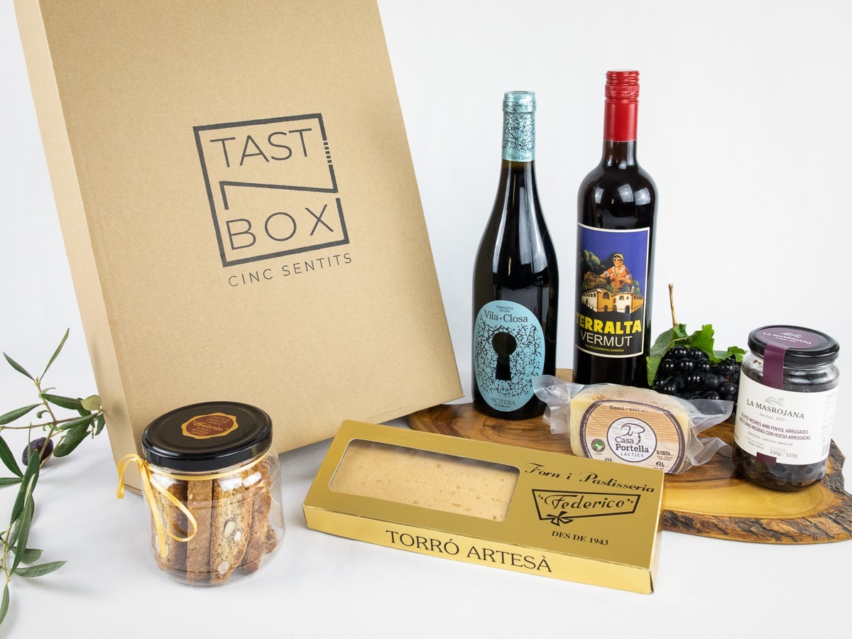 Tens la combinació dels millors productes de Terra Alta a un clic!🖱️

Entra a la web i aconsegueix el teu 👏🏽 (Link a la bio)
​_______
​
​Tienes la mejor combinación de los productos de Terra Alta a un click!🖱️
​Entra en la web y consigue el tuyo👏🏽 (Link en la bio)