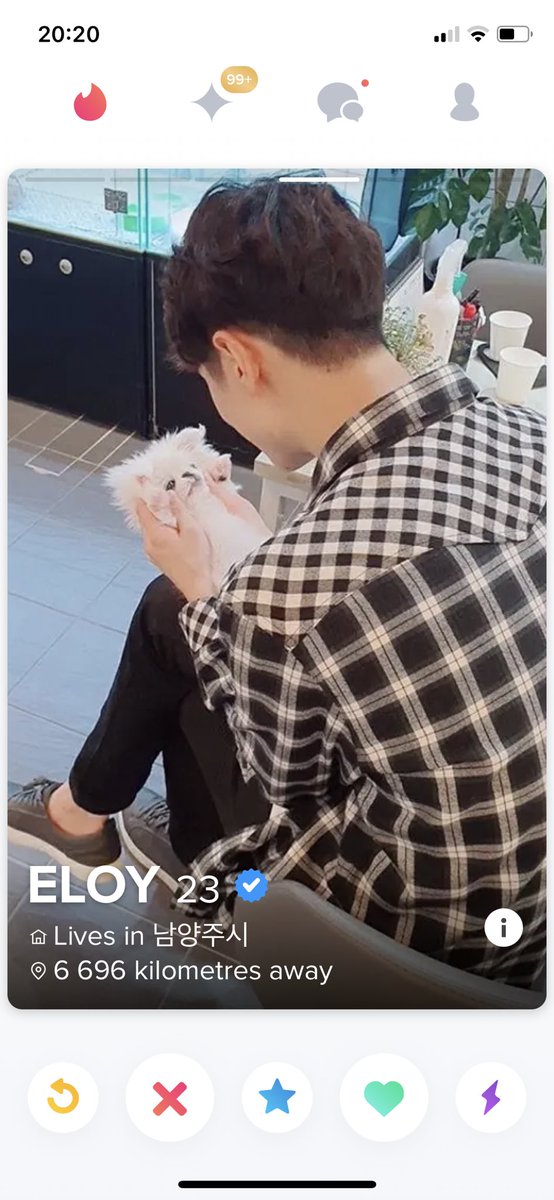 chaseylain__'s tweet photo. корейский тиндер это лучшее, что есть в этой жизни https://t.co/hmSUi1Rqgd