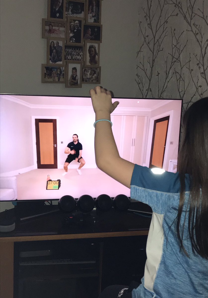 MSommerville78's tweet image. @Rochsolloch_Pr @thebodycoach 
I would say I don’t know who found it hardest, but I think we all know the answer to that! (And it’s not the one in the photo!) #homelearning 
#PEwithjoe #pewithjoewicks