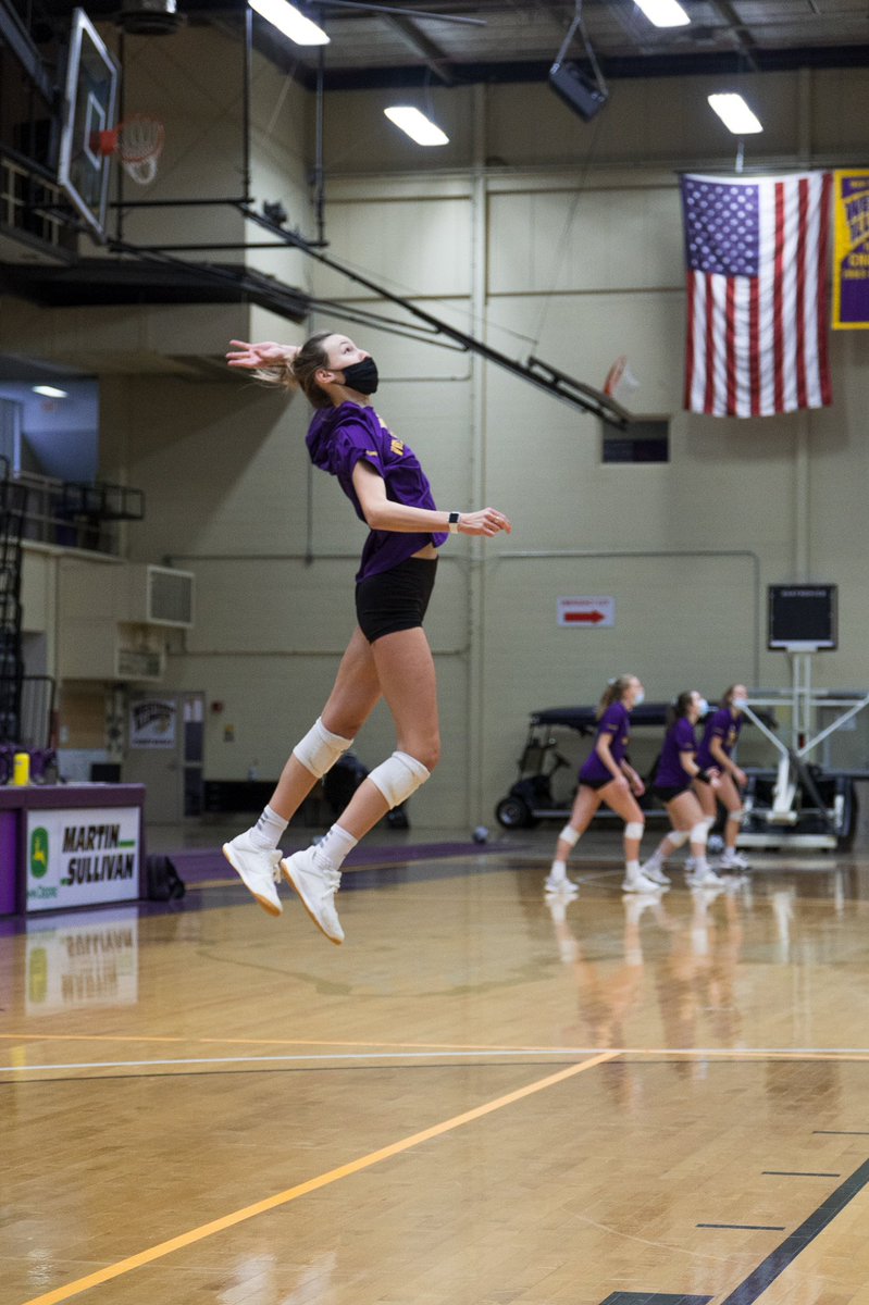 WIUVolleyball's tweet photo. 𝙼𝚘𝚗𝚍𝚊𝚢 𝙼𝚘𝚛𝚗𝚒𝚗𝚐 𝚆𝚘𝚛𝚔 😤

#TRADITIONofTOUGH https://t.co/4p6t1gyFzC