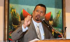 6. The CEO got on the line. Loving the initiative, he told Richard to prepare a presentation.Stunned, Richard ran to the library and picked up a book on marketing strategies. Then, he started prepping.2 weeks later, he entered that boardroom.