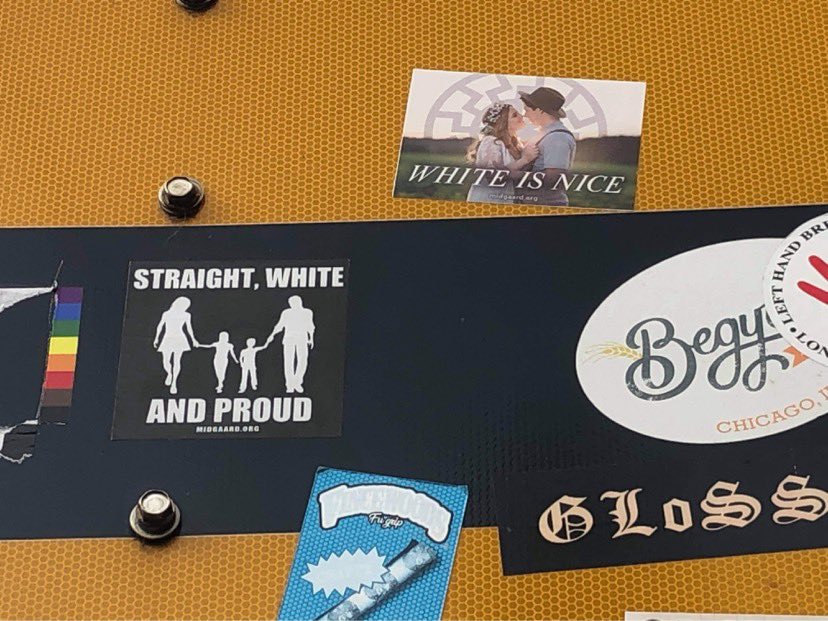 AldMattMartin's tweet photo. We were made aware of stickers promoting white nationalism that were affixed to signs on the 4600 block of N Lincoln.

We’re working with Streets and San to remove these as soon as possible. 

And more importantly, please know that messages like this have no place in our ward. https://t.co/R5wYYGzK11