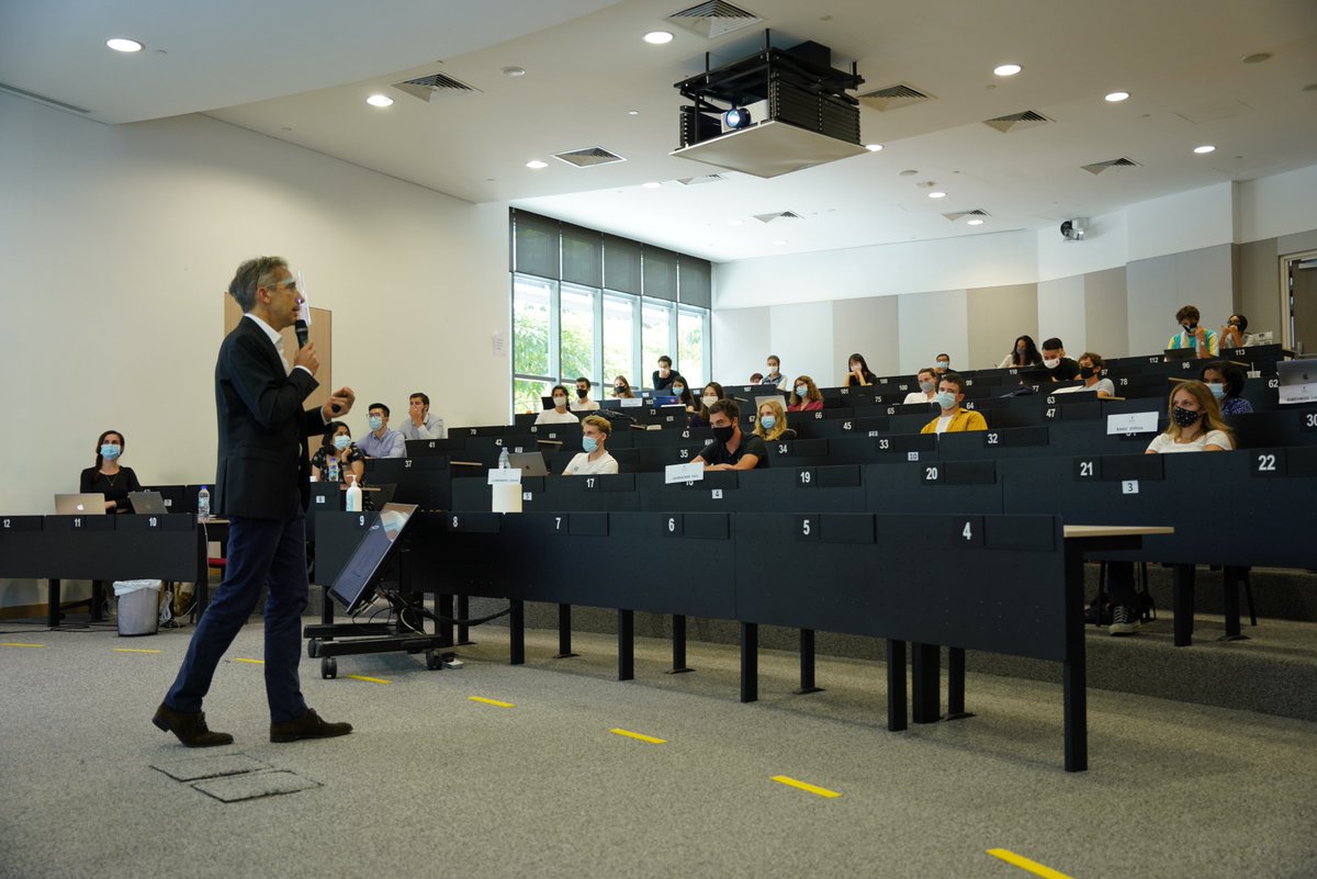 XavierPavie's tweet photo. Beginning of iMagination Week @ESSEC_AP for 120 MiM students #imaginationweek #iweek2021 #imaginationneverstops Thank you @VVinzi @fepapier https://t.co/pKy5fZDYV6