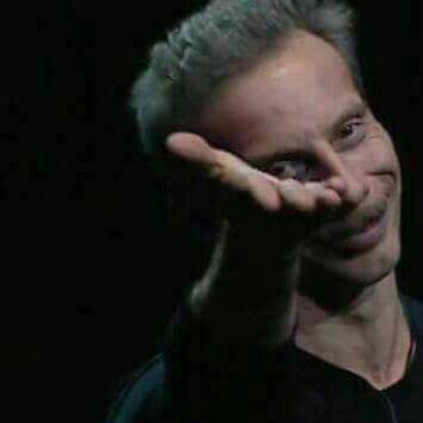 simonenovedue tweet picture