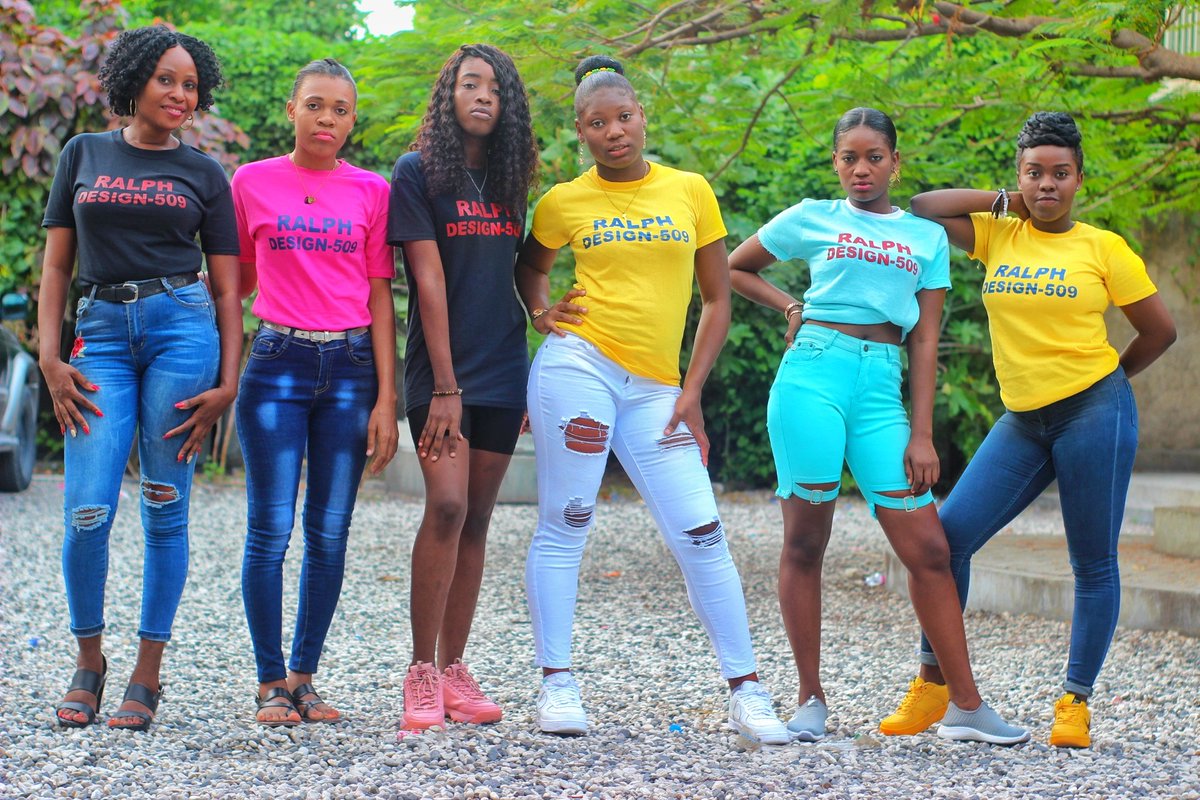 SimNeg's tweet photo. Mèsi @DesignRalph Pou Envitasyon Shooting📸 https://t.co/FOOEbDDIUO