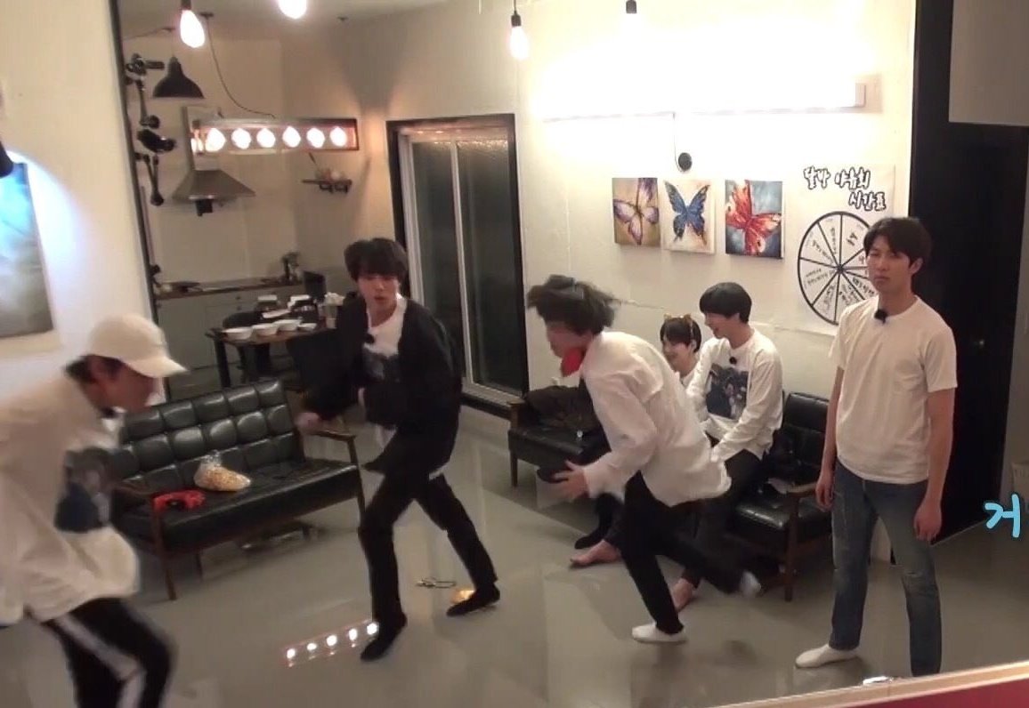 someone save him pls 