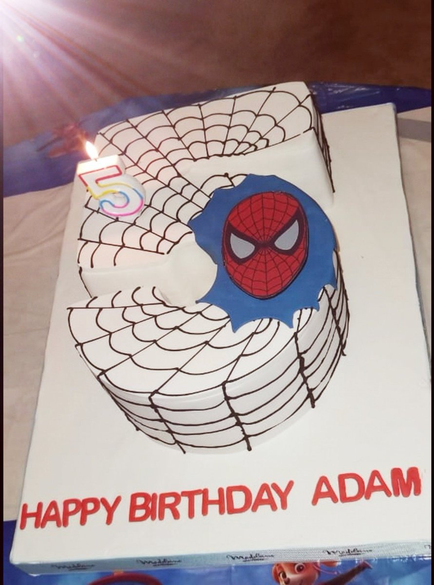 خمس سنوات سعيدة لقلب و عين الماما ❤️😍 Happy birthday Adam 🎈