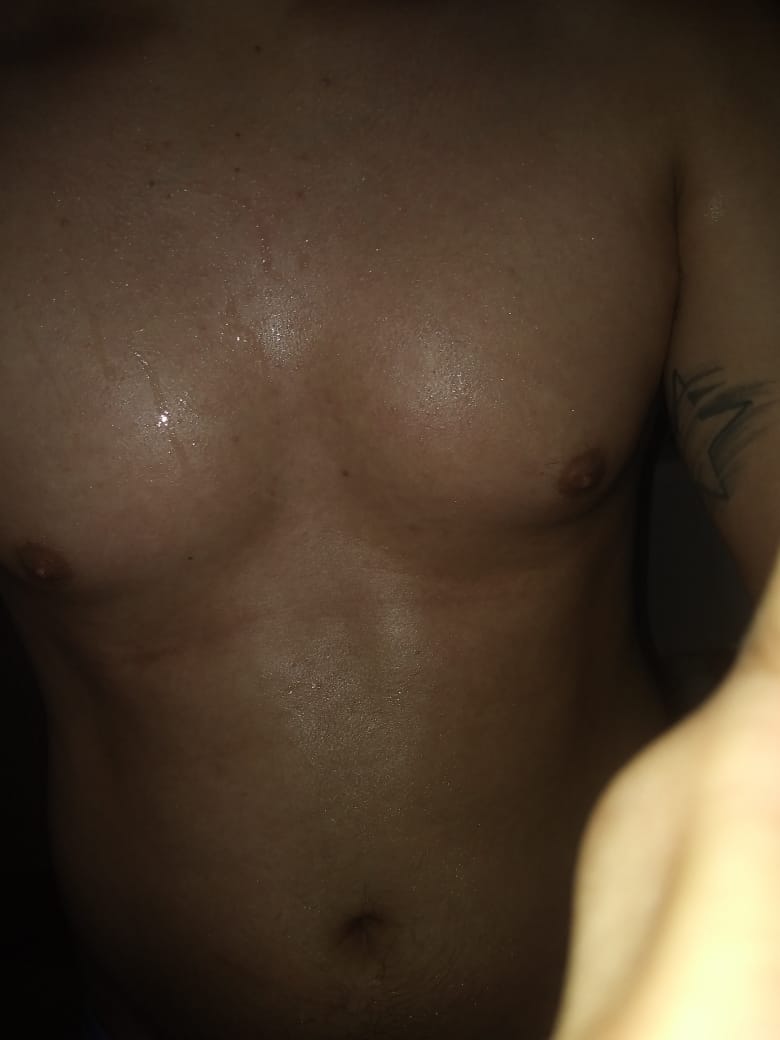 escarlata032000's tweet photo. 🤤🤤🤤 https://t.co/KMms9HYX9G