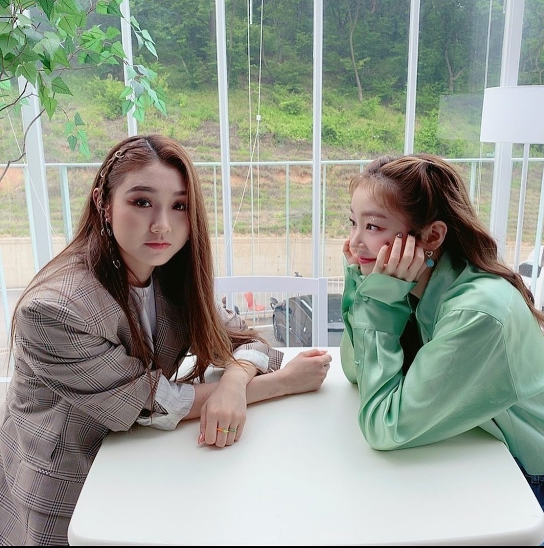 jinhelola's tweet photo. @5ecretNumber
#SECRETNUMER 
#시크릿넘버 https://t.co/G9j9mTwNhY