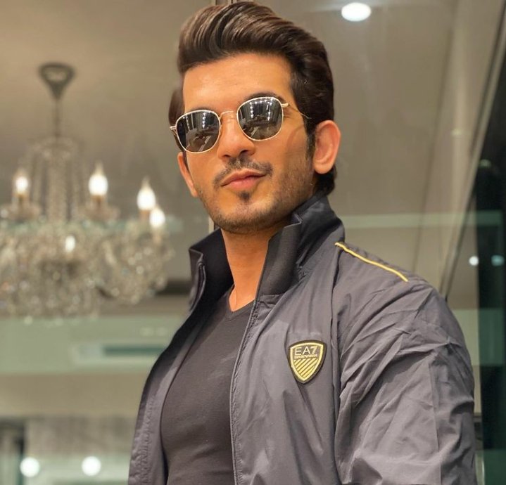 On this special dayI wish you all the very best of the joy that you can ever have and may you be blessed abundantly today, tomorrow and the days to comeMay u have a fantastic birthday and many more to comeHAPPY BIRTHDAY!