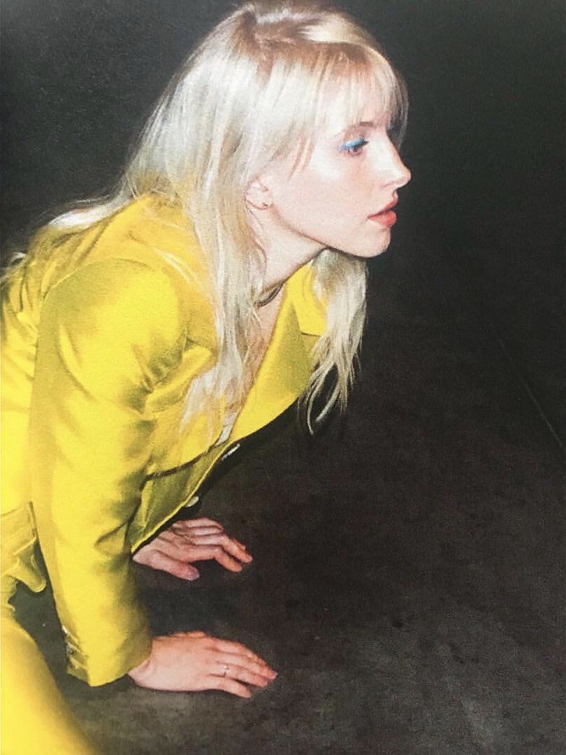 Hayley Williams as every colour of the rainbow: A Short Thread