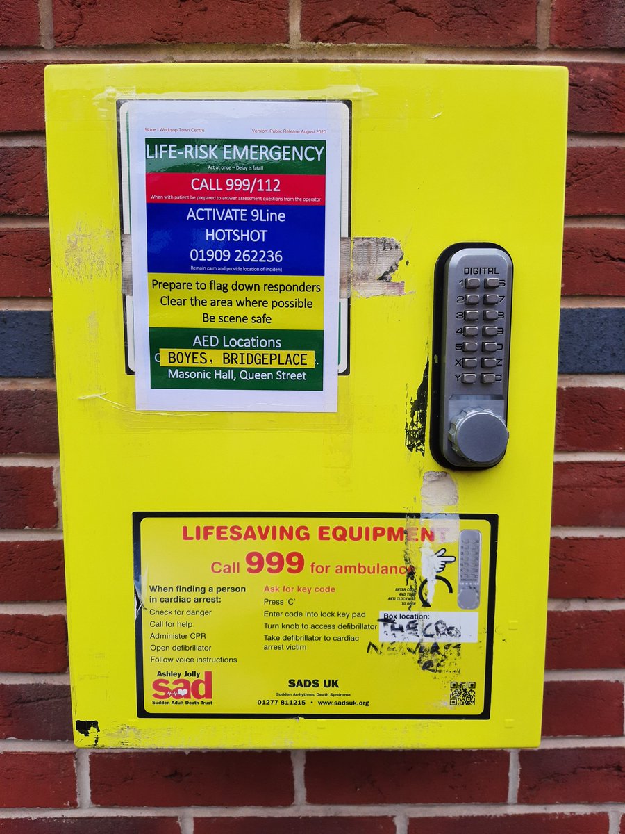 Hello #Worksop. I'm your reactivated Publicly Accessible AED.
I'm here 24/7, 365 days a year. Ready to respond. You'll need to call <a href="/EMASNHSTrust/">East Midlands Ambulance Service NHS Trust</a> on 999/112 to access me. 
Let everyone know I'm here.
w3w.co/echo.carbon.sl…
#callpushrescue #alwaysready