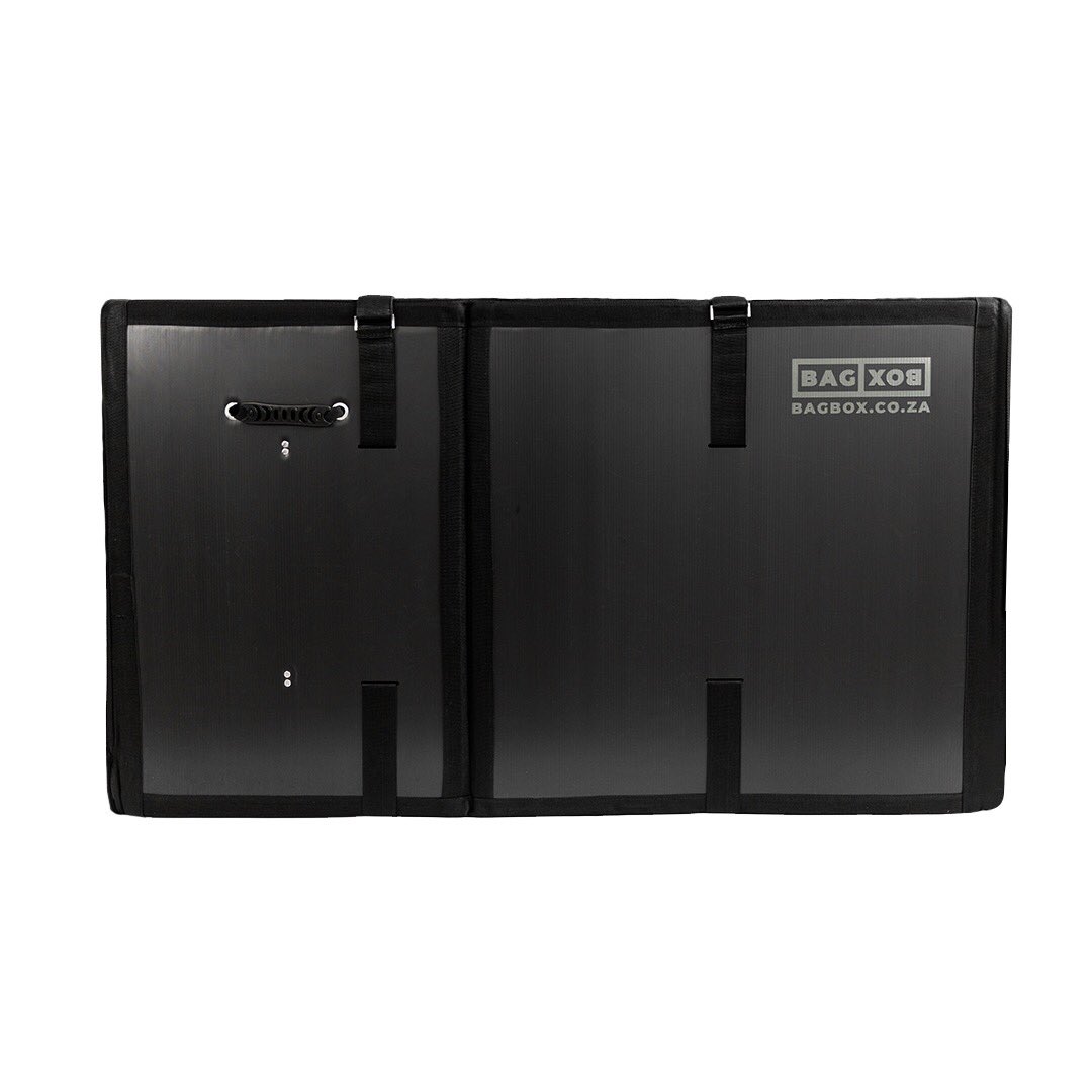 We are loading a few in house products onto our online store, go check it out👌 Or book your bike in for some love at our Professional Workshop! 
africanmtbteam.com/online-shop.ht…
📷: <a href="/MediaticStudios/">Mediatic Studios</a>