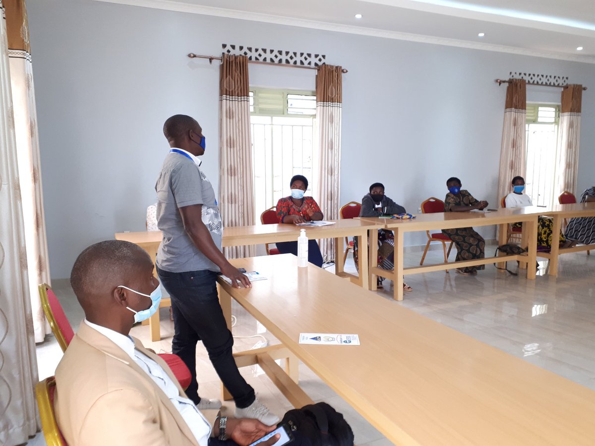 ardekubaho_rw's tweet photo. Today we introduced the implementation of "TUBEHO NEZA" project.
Partnering with @medicusmundi and Kamonyi District @Kamonyi ,during 2 years from Jan 2021 to Dec 2022,high quality livelihood for women in Kamonyi District will be our greatest priority. https://t.co/lBMARw5YlZ